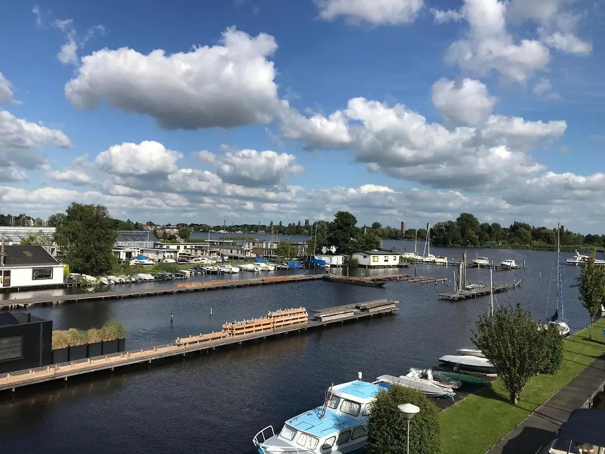 Vakantiehuis The Boathouse With Boat Villa Aalsmeer