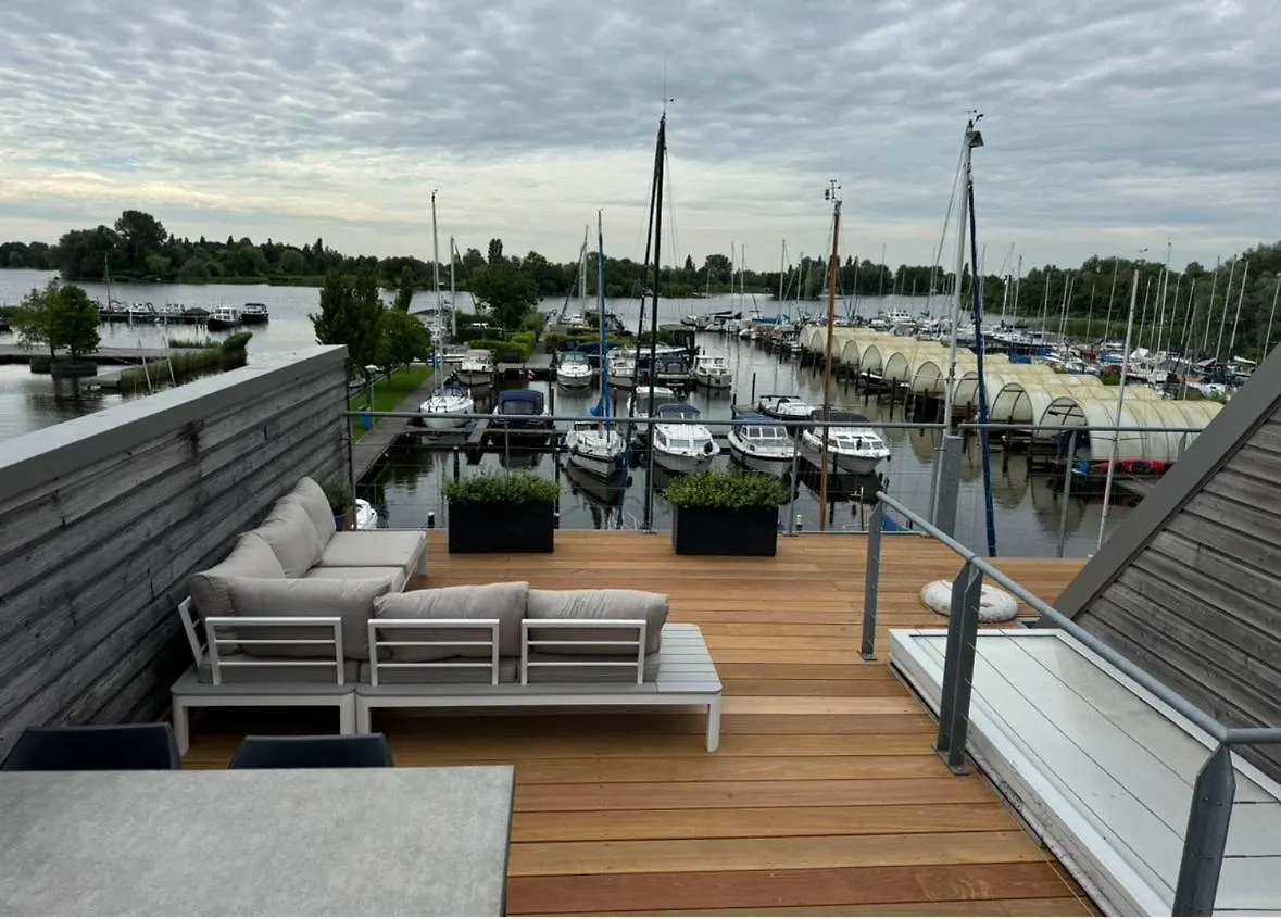 The Boathouse With Boat Villa Aalsmeer Nederland